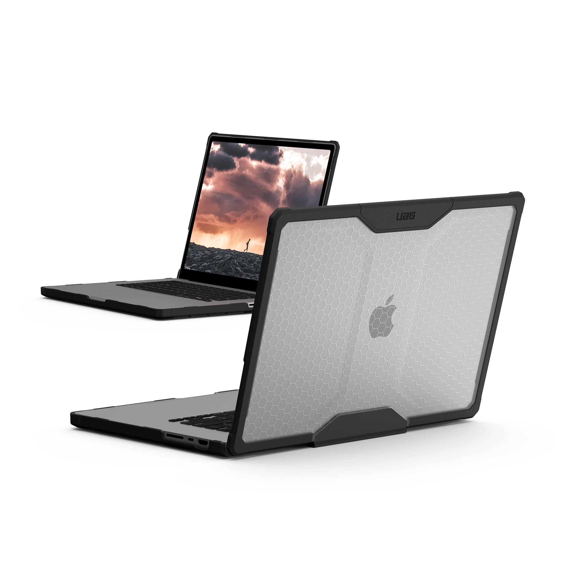 MacBook Pro 16-in M3/M4 Max & Pro UAG Plyo Case - Ice - 15-14285