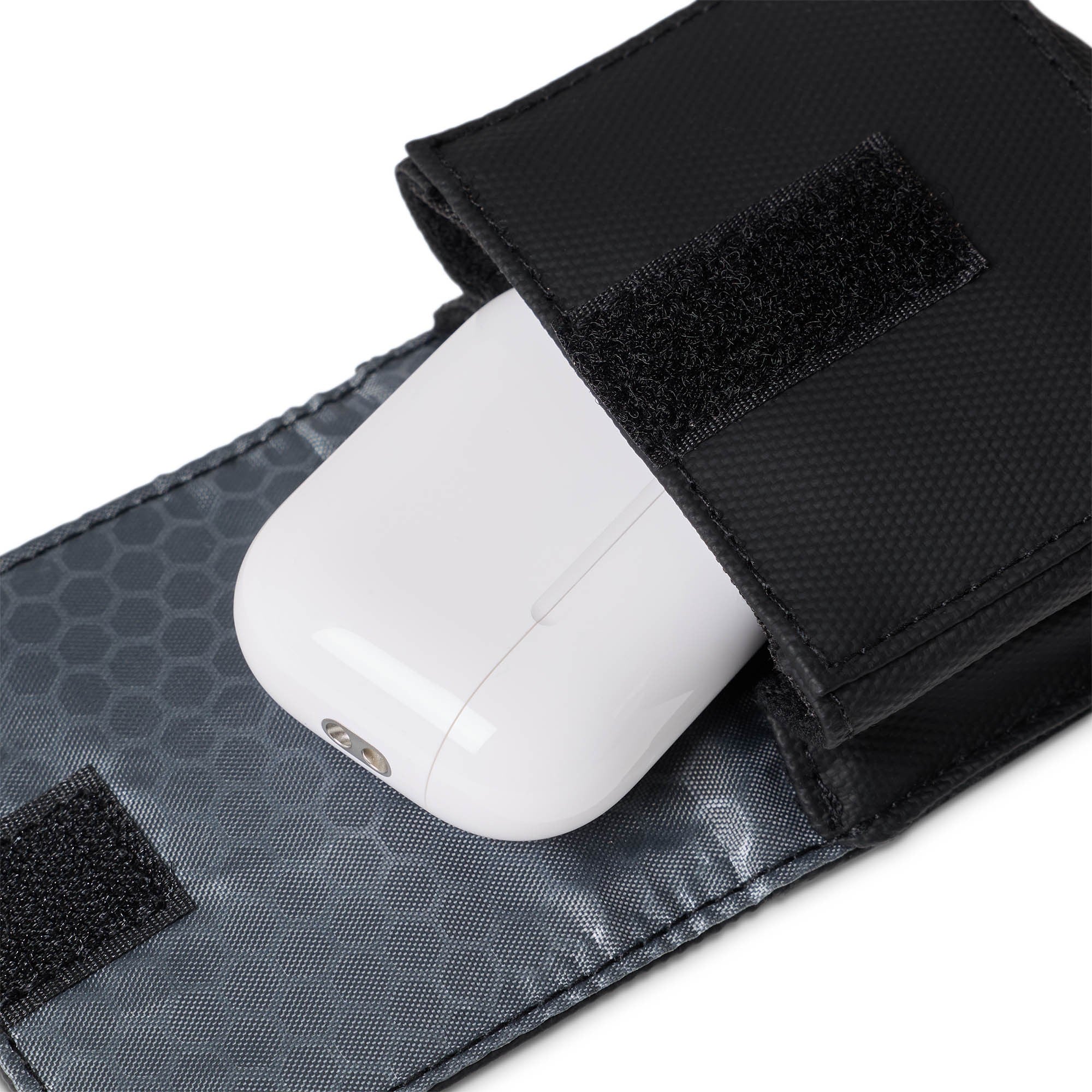 UAG Dryout AirPods Pro 3 Rescue Pod - Black - 15-15681