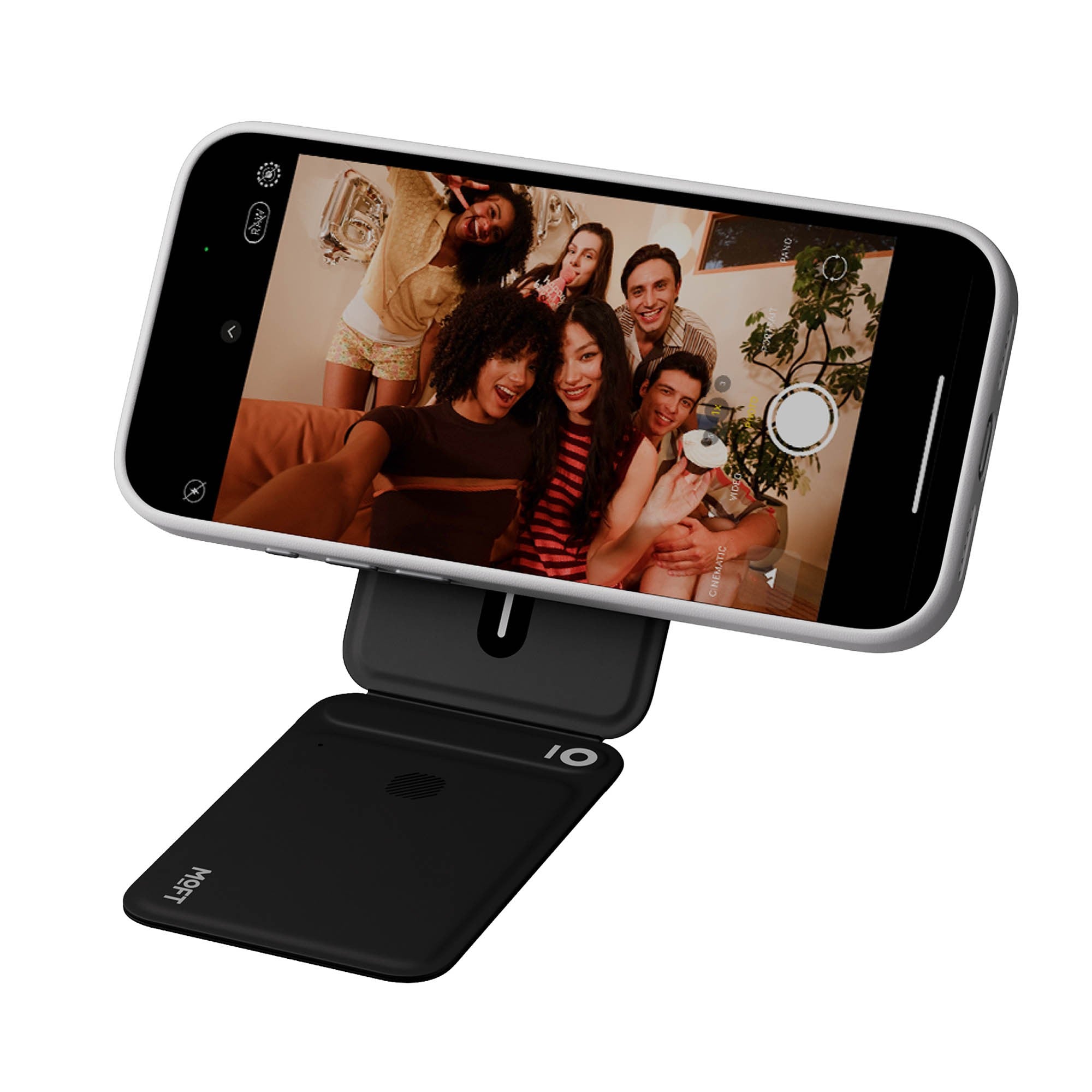MOFT Trackable Magnetic Tripod Wallet - Jet Black - 15-16144