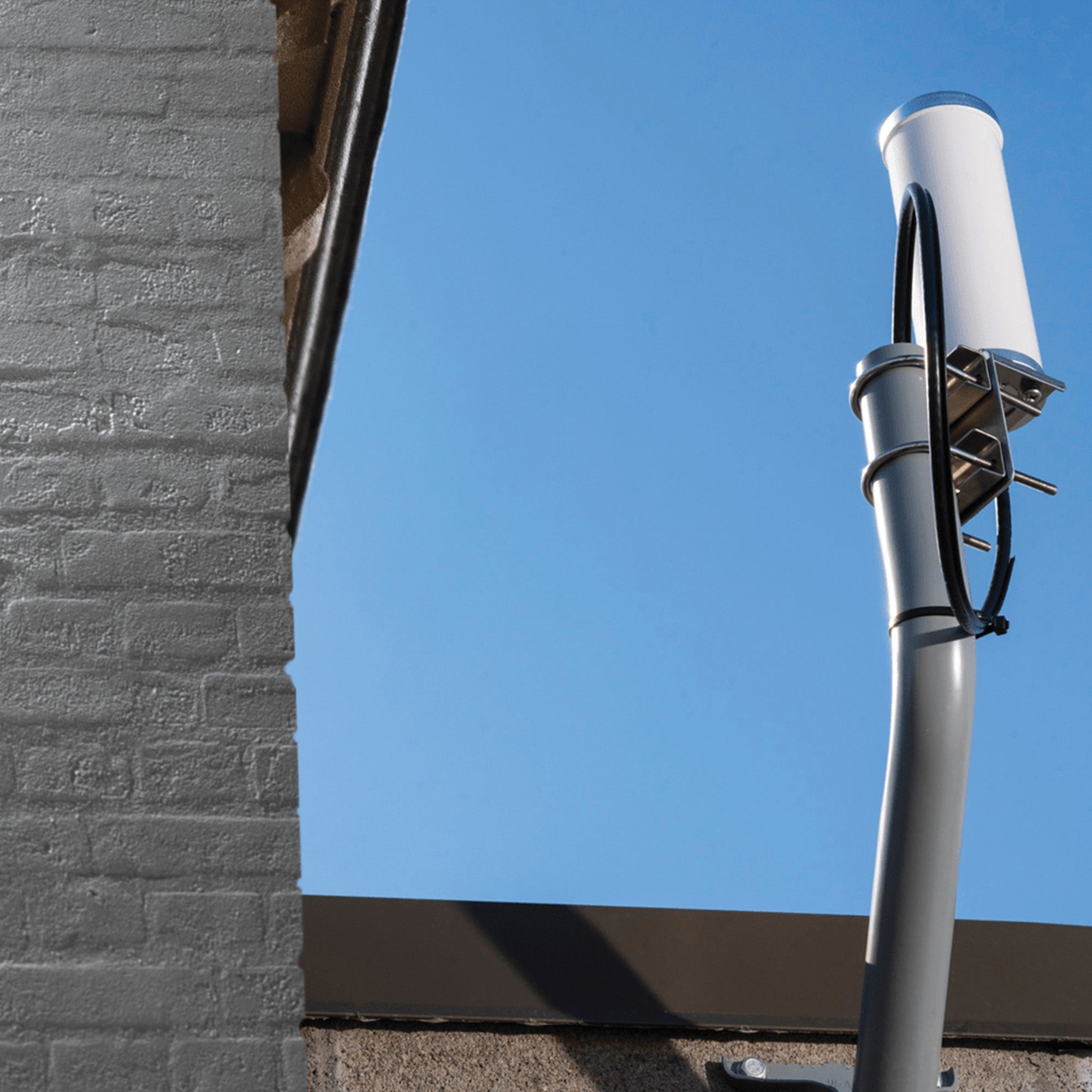 WeBoost for Business Office 200 In-Building Signal Booster - 50 Ohm - N - Female - 15-09077