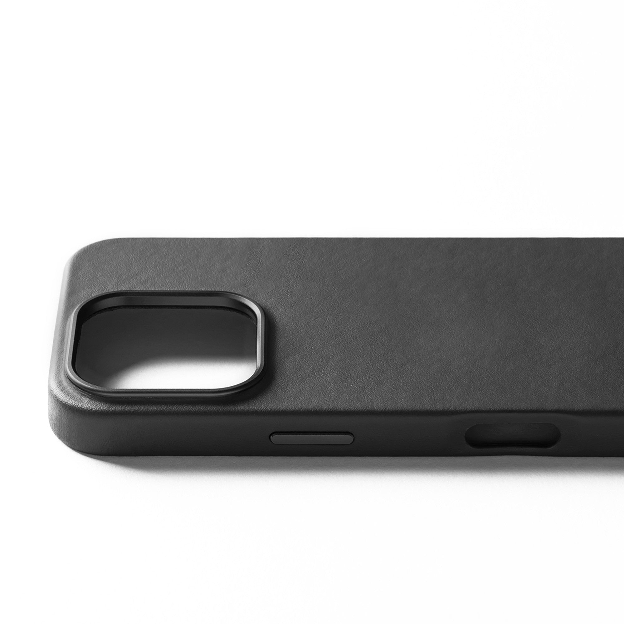 iPhone 16 Mujjo Full Leather w/MagSafe Case - Black - 15-13827