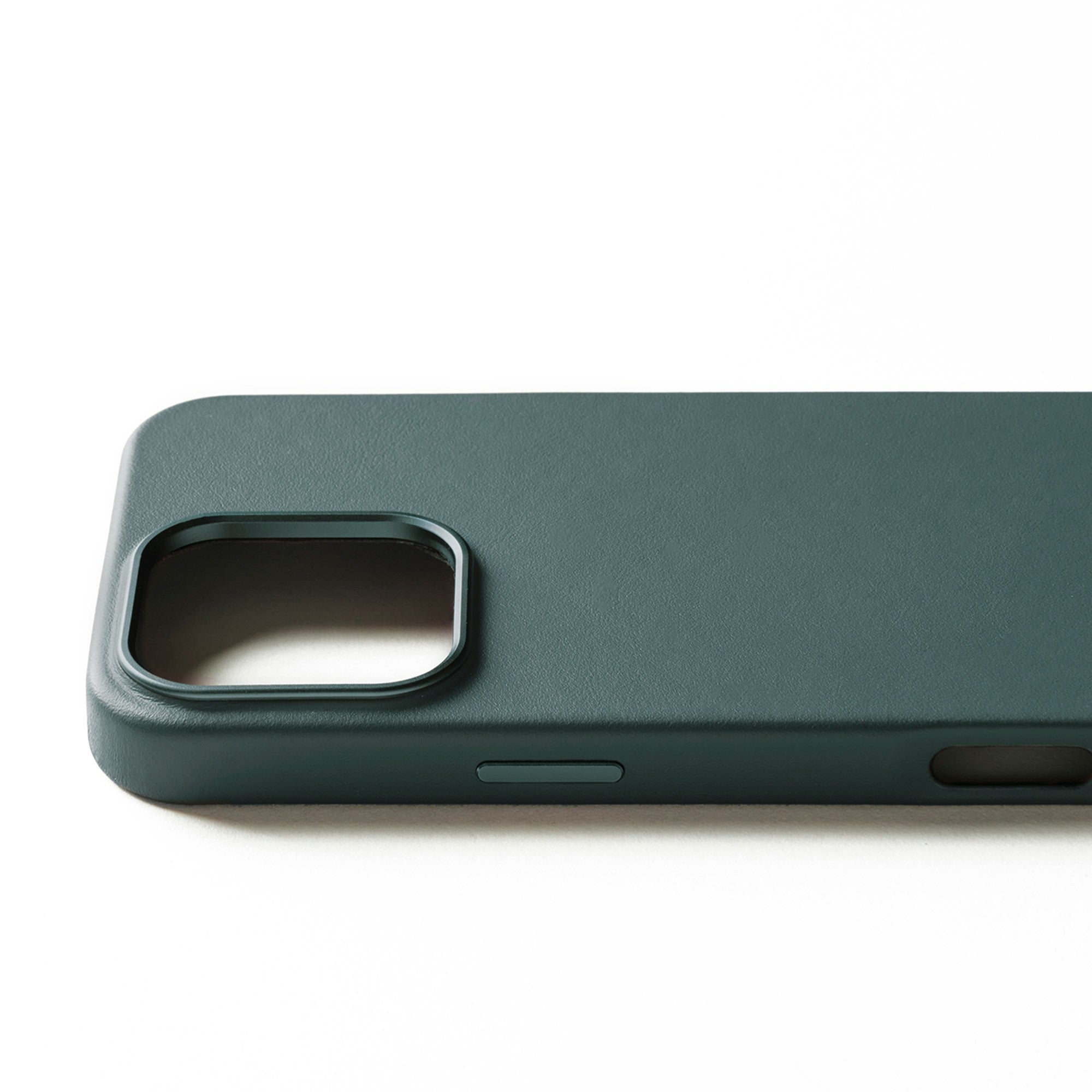 iPhone 16 Pro Max Mujjo Full Leather w/MagSafe Case - Livid Green - 15-13837