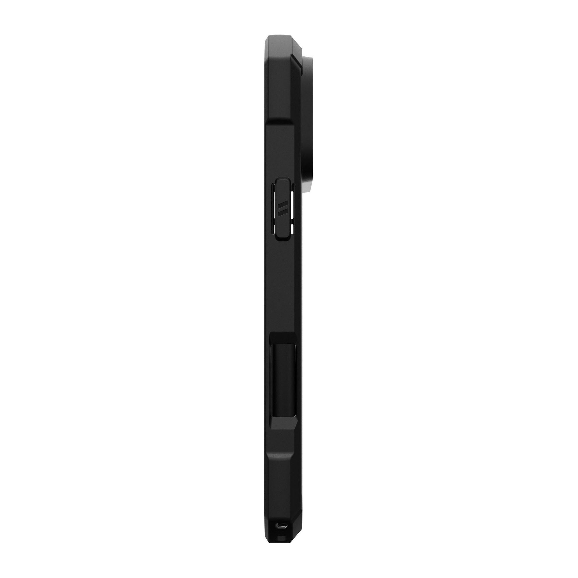 iPhone 17 Pro Max UAG Essential Armor MagSafe Case - Black - 15-14488