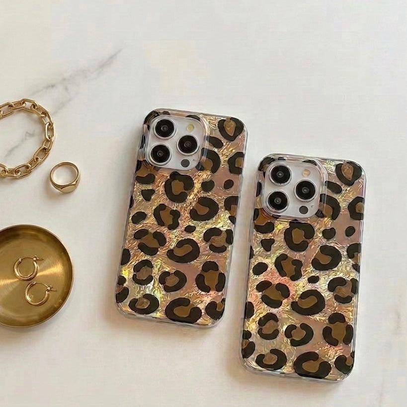 iPhone Golden Leopard Pattern Case