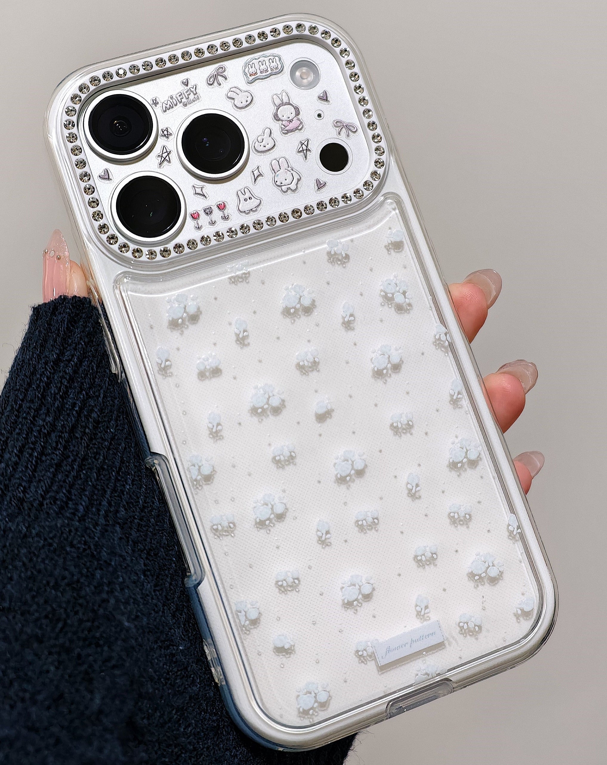 Floral Case with Sparkle Camera Frame